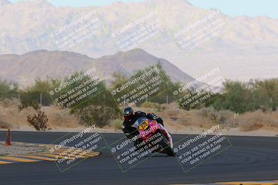 media/Sep-24-2022-CVMA (Sat) [[a45f954247]]/Race 10 Amateur Supersport Middleweight/